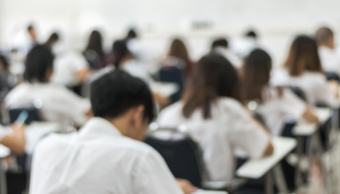 未成年人打工犯法吗 是否需要监护人同意