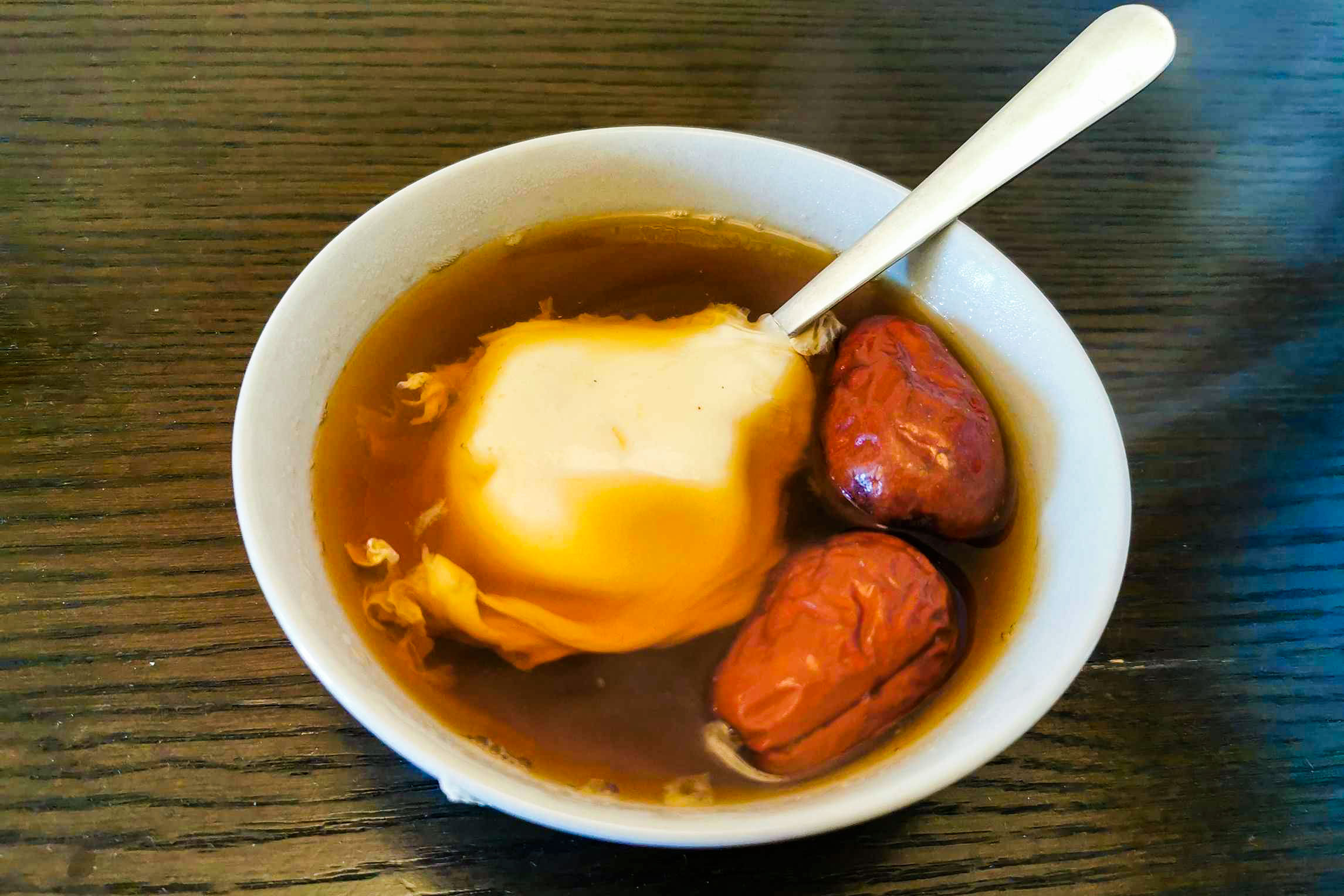 糯米酒煮鸡蛋怎么煮?糯米酒煮鸡蛋的功效是什么?
