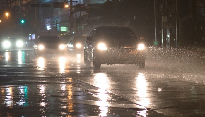 特大暴雨导致合同无法履行是违约吗 怎么证明