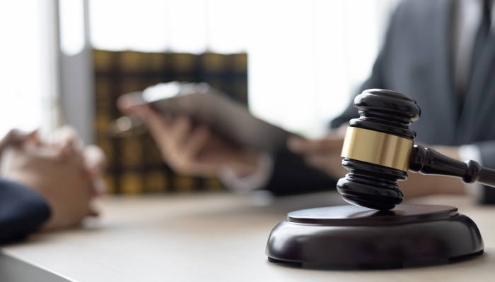 多次故意伤人怎么判刑 能提起公诉吗