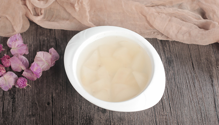 川贝炖雪梨的功效？食用禁忌有哪些？