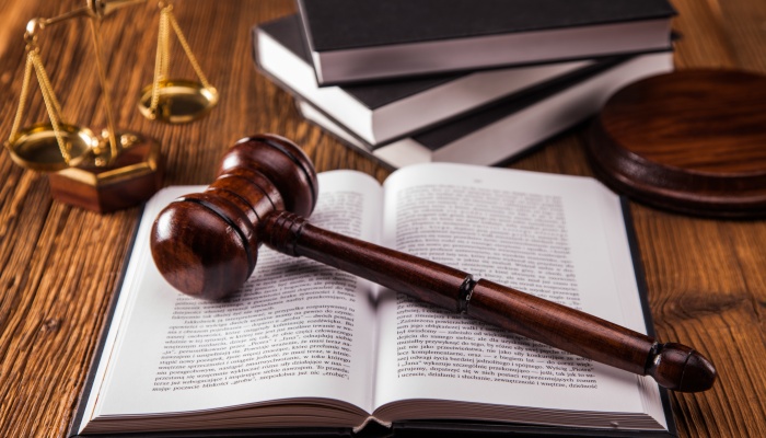 已满16岁盗窃怎么判刑 如何减轻处罚