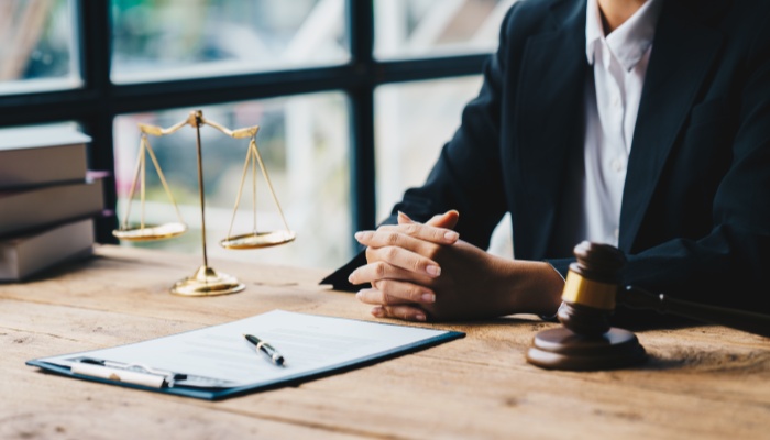 死刑案件辩护人有什么要求 是否可以由家属担任