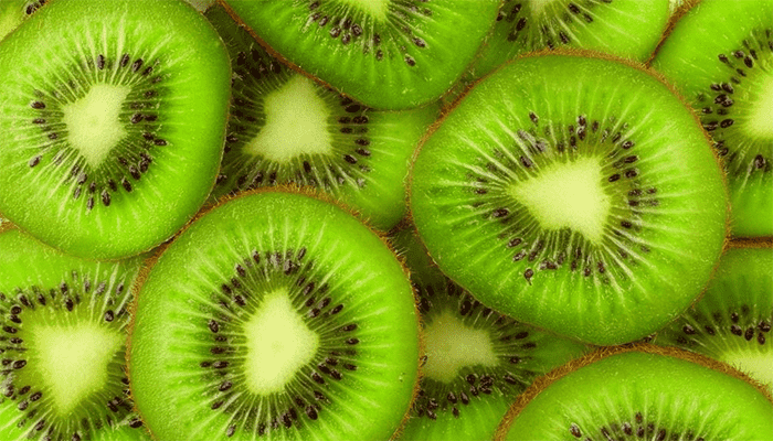 新鲜的猕猴桃怎么吃？吃猕猴桃有什么好处吗？