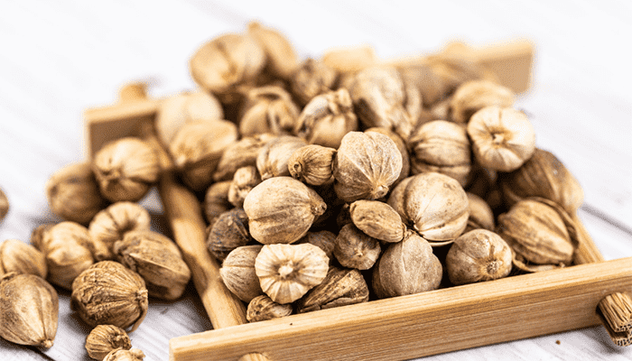 白蔻和肉蔻的区别？白蔻适合哪些人吃？