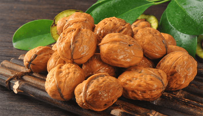男人吃核桃有什么好处？哪些人不适合吃核桃？